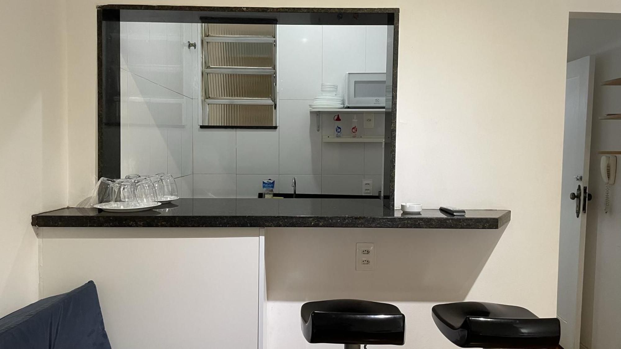 1 Block From Copacabana Beach, Whole Apt, Posto 4 리오데자네이루 외부 사진