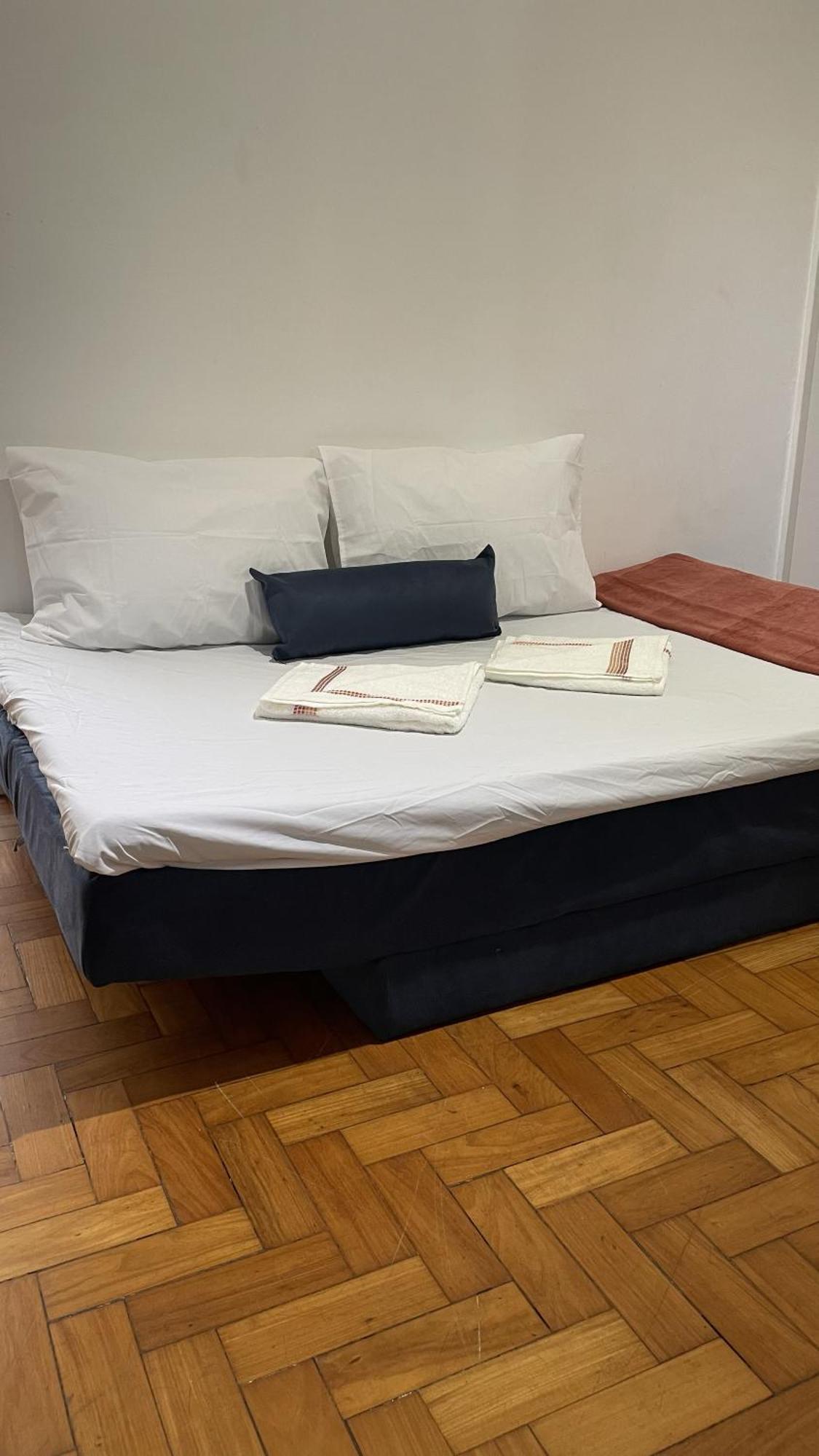 1 Block From Copacabana Beach, Whole Apt, Posto 4 리오데자네이루 외부 사진